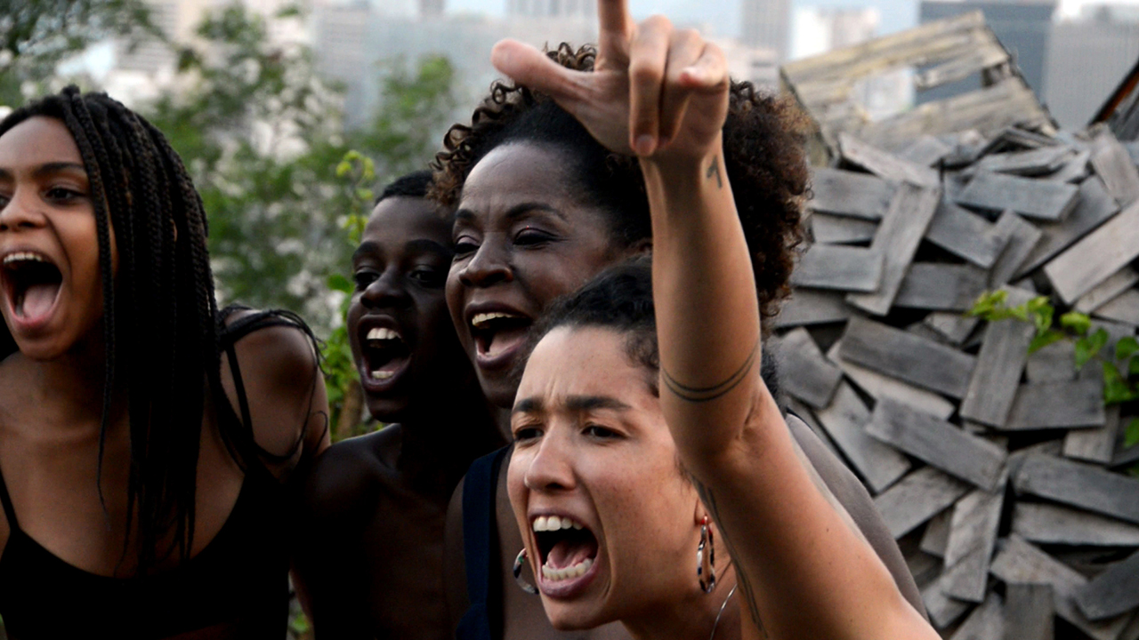 Plural, A Série